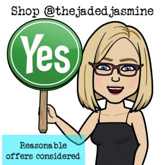 Welcome to @thejadedjasmine - Picture 4 of 5